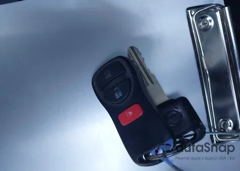 2005 Nissan Titan Le from USA, damaged, VIN 1N6AA07A75N550755